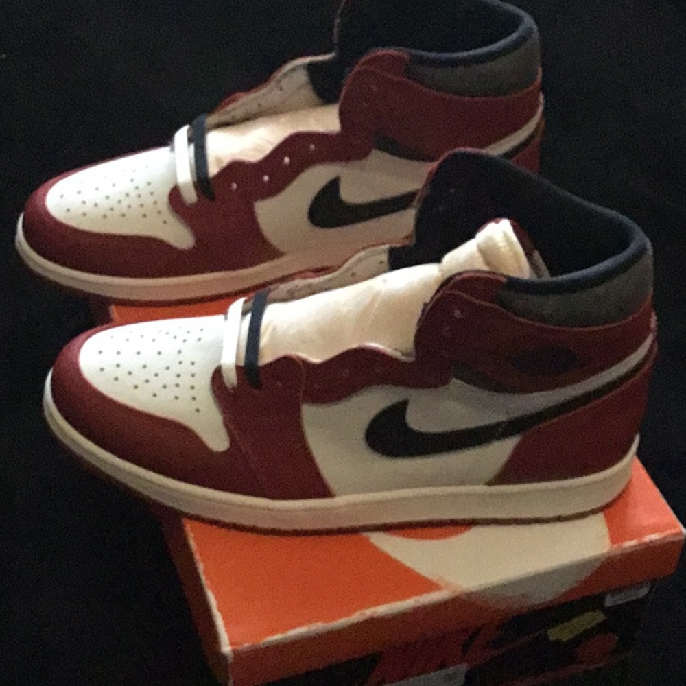 Jordan 1 Lost and Found size 11